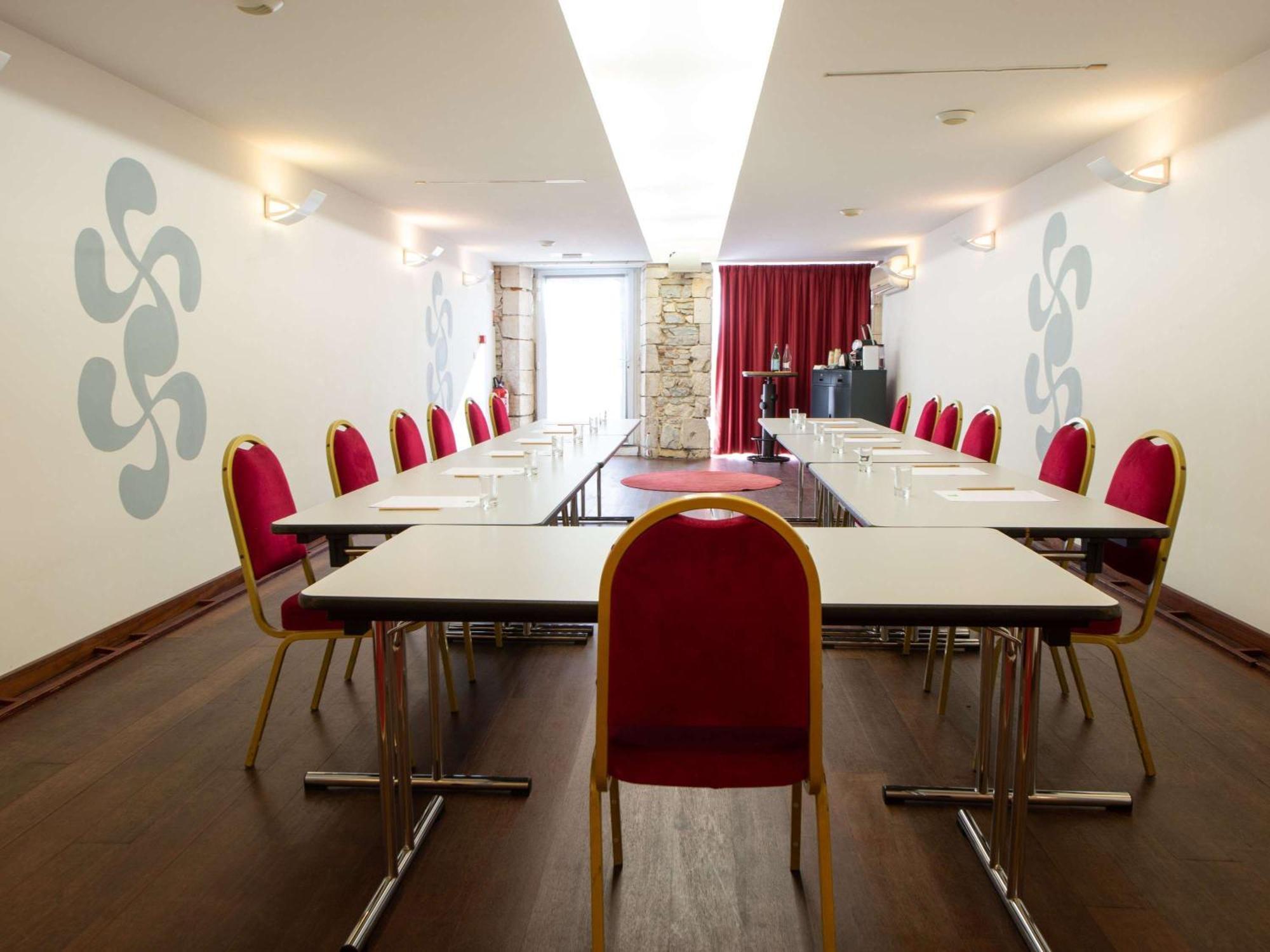 Ibis Styles Hotel 3*